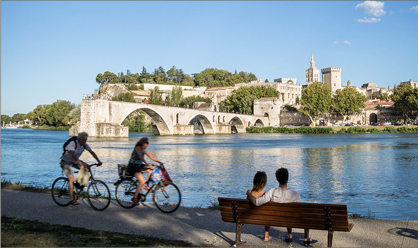 camping avignon gard